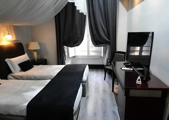 Otel Giuggioli 3*