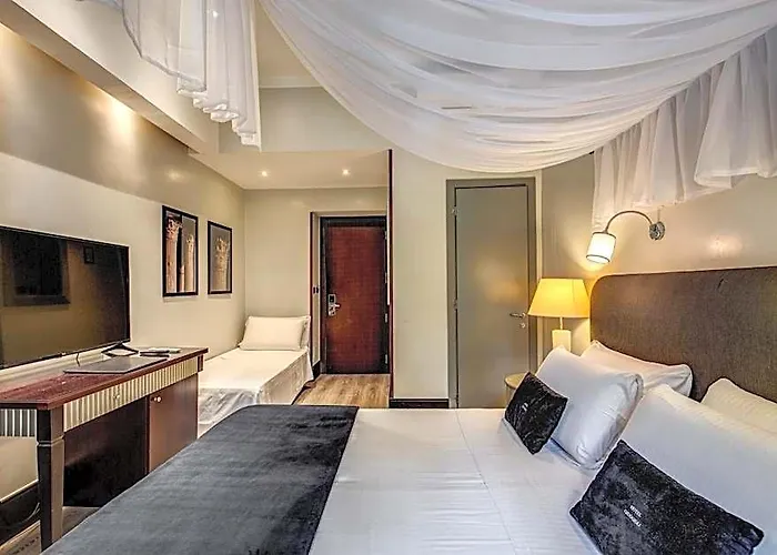 Otel Giuggioli 3*